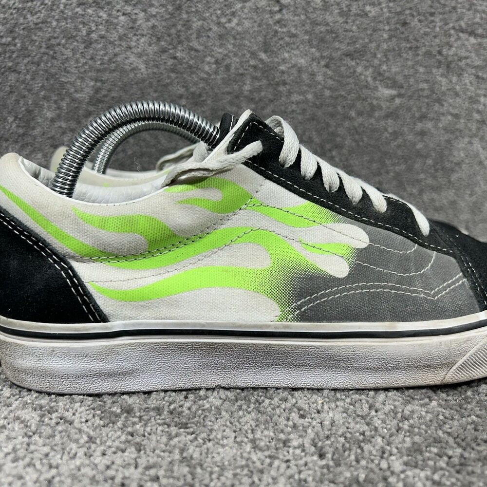 Vans Old Skool Flames Mens Size 9.5 Black White Green Athletic Skate Shoes Used - Picture 2 of 12